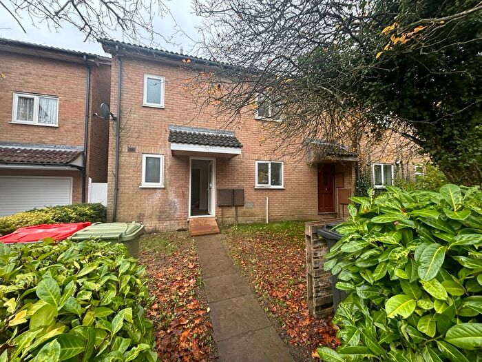 1 Bedroom Flat To Rent In Bossiney Place, Fishermead, Milton Keynes, MK6