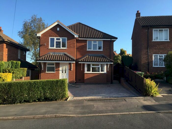 4 Bedroom Detached House To Rent In St Nicholas Estate, Baddersley Ensor, CV9