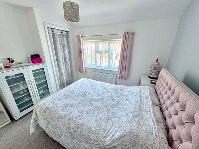3 Bedroom End Of Terrace House For Sale In Exning Road, Newmarket, CB8