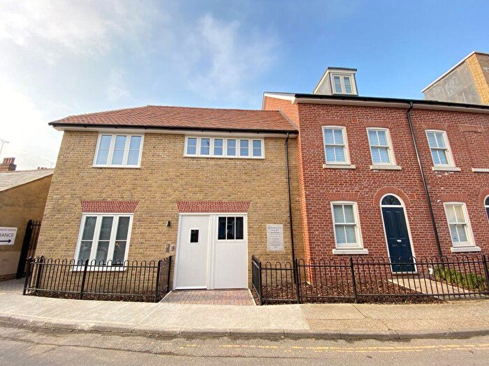 1 Bedroom Flat To Rent In Queningate Court, Canterbury Ref -, CT1