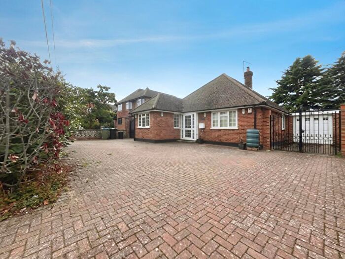 3 Bedroom Bungalow For Sale In Church Road, Crockenhill, Swanley, Kent, BR8