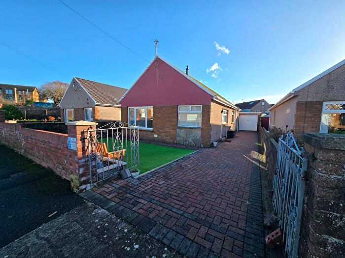 2 Bedroom Property For Sale In Heol Adare, Tondu, CF32