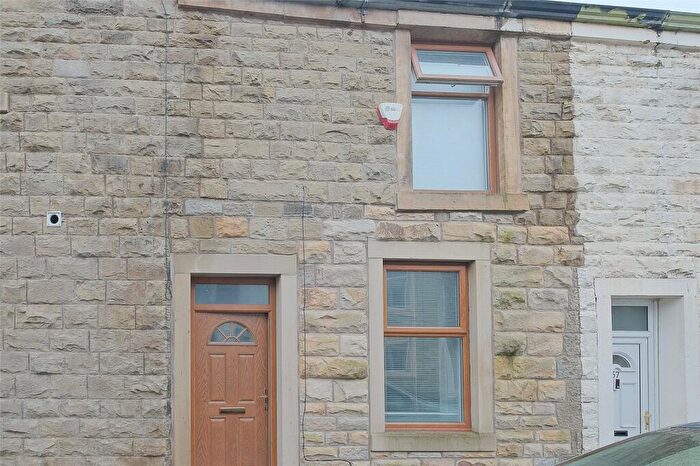 1 Bedroom Apartment To Rent In Washington Street, Accrington, Lancashire, BB5