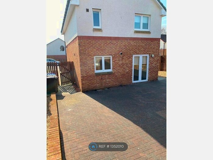 3 Bedroom Detached House To Rent In Maryston Road, Glasgow, G33