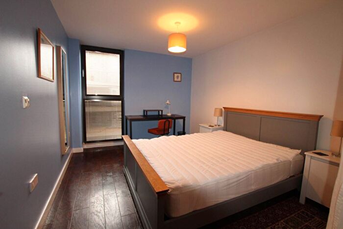 2 Bedroom Flat To Rent In Allison Bank, Geoffrey Watling Way, NR1