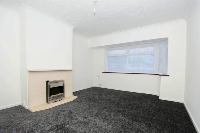 2 Bedroom Bungalow To Rent In Francis Gardens, Peterborough, PE1