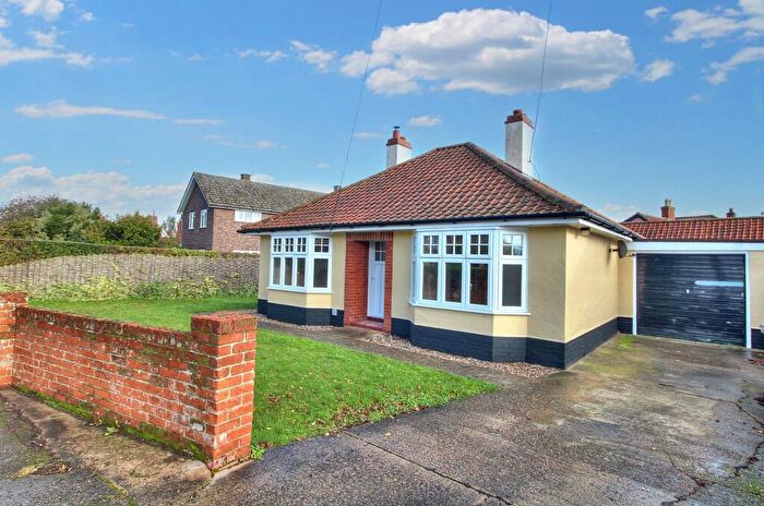 2 Bedroom Detached Bungalow To Rent In The Street, Bredfield, IP13