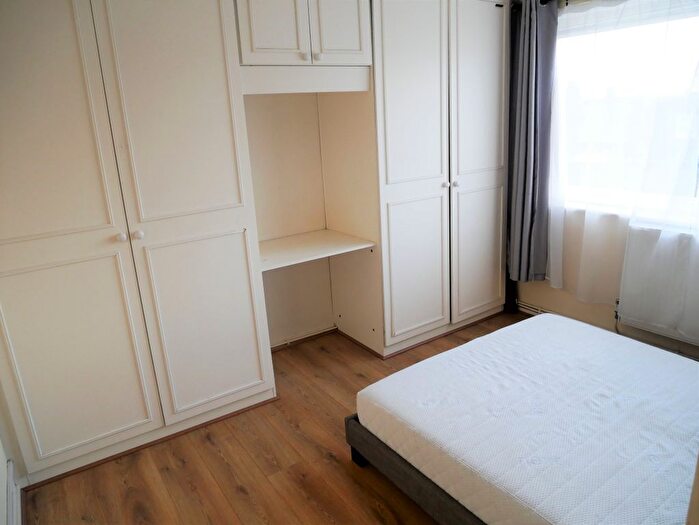 1 Bedroom Flat To Rent In Lady Margaret Road, Southall, UB1