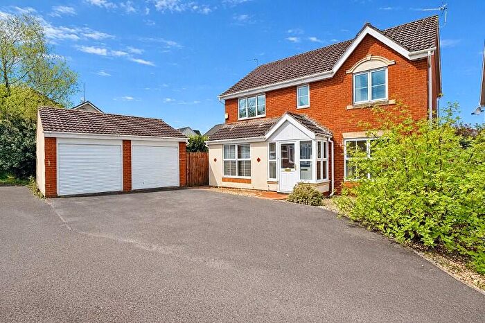 4 Bedroom Detached House For Sale In Colliers Avenue, Llanharan, Pontyclun, Rhondda Cynon Taff., CF72