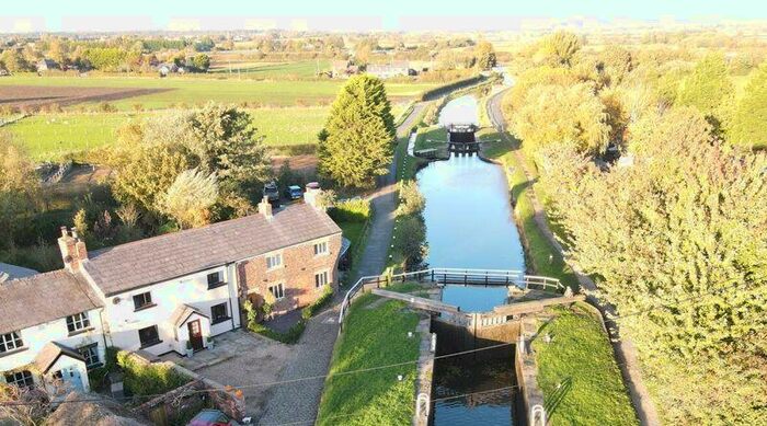 2 Bedroom Terraced House To Rent In Top Locks, Wheat Lane, Lathom, L40