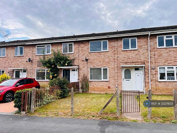 3 Bedroom Terraced House To Rent In Elizabeth Road, Stamford, PE9