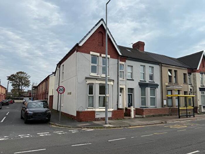 4 Bedroom End Of Terrace House For Sale In Crosby Road South, Seaforth, Liverpool, L21