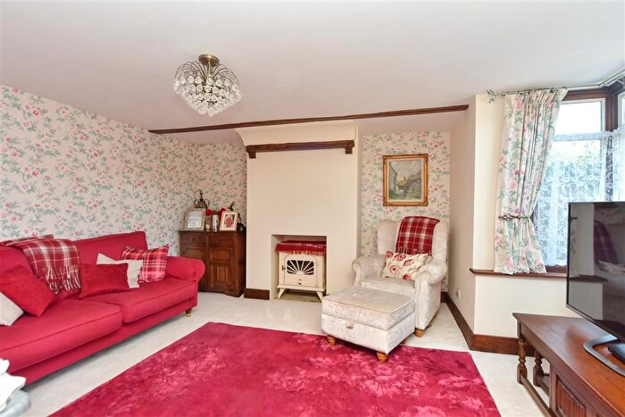 4 Bedroom Detached House For Sale In Ham Green, Upchurch, Sittingbourne, Kent, ME9