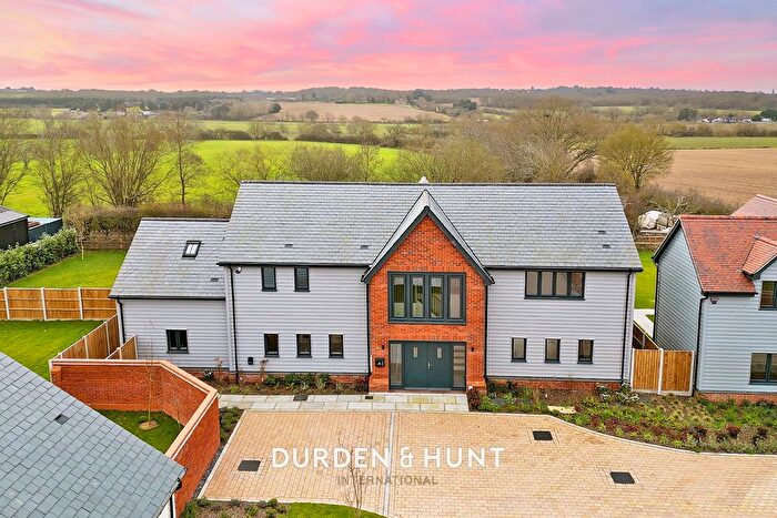 4 Bedroom Detached House For Sale In Meadow View, Stapleford Tawney, RM4