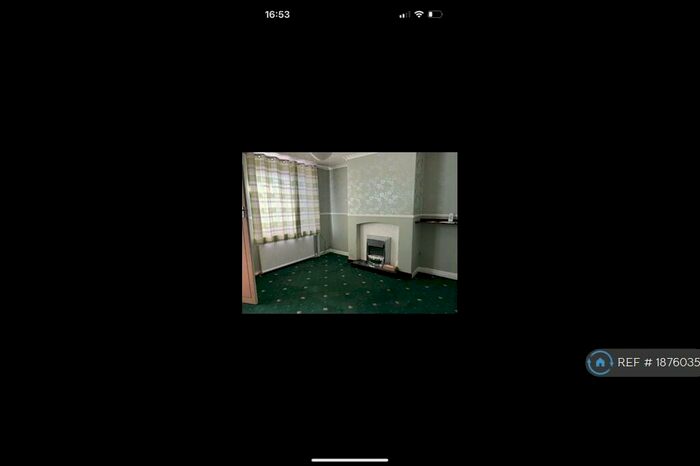 2 Bedroom Terraced House To Rent In Hathershaw Lane, Oldham, OL8