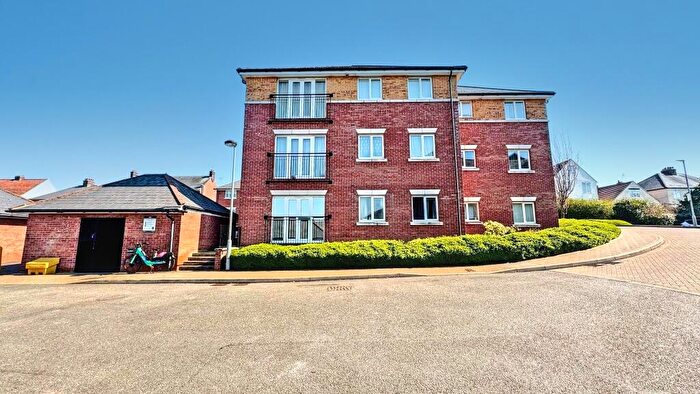 2 Bedroom Flat To Rent In Ratcliffe Court, Colchester, Essex, CO4