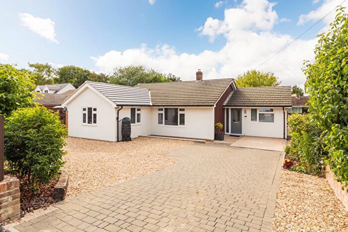 4 Bedroom Detached Bungalow For Sale In The Cleave, Harwell, OX11