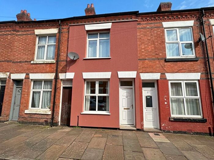 2 Bedroom Terraced House For Sale In Tewkesbury Street, Leicester, LE3