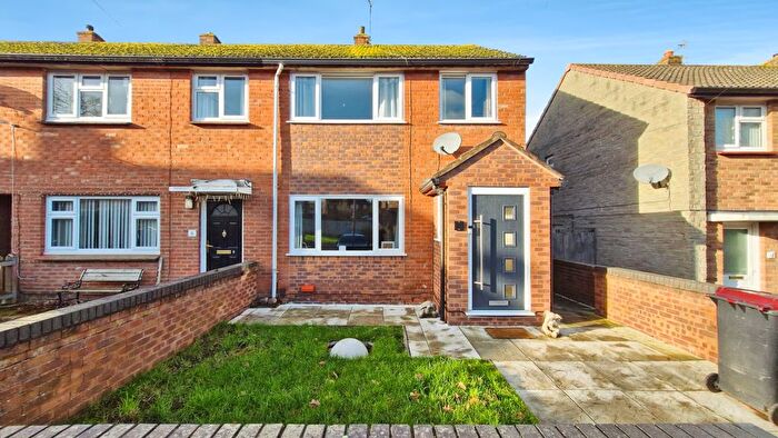 3 Bedroom Terraced House For Sale In Springhill Close, Telford, TF7