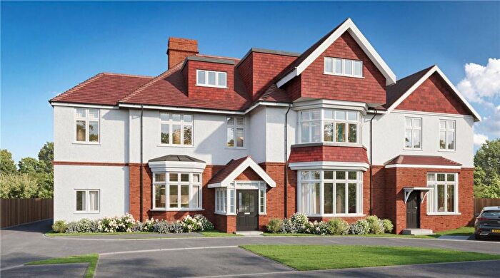 2 Bedroom Apartment For Sale In Holly Oak Close, Cheam, Sutton, SM2