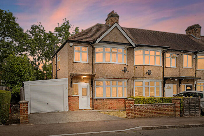 3 Bedroom End Of Terrace House For Sale In Hampden Road, Harrow Weald, Harrow, HA3