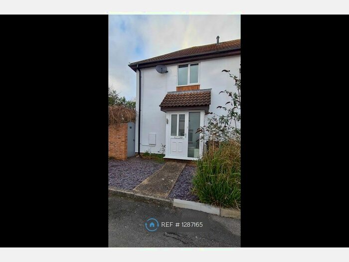 1 Bedroom Semi-Detached House To Rent In Ajax Close, Chineham, Basingstoke RG24