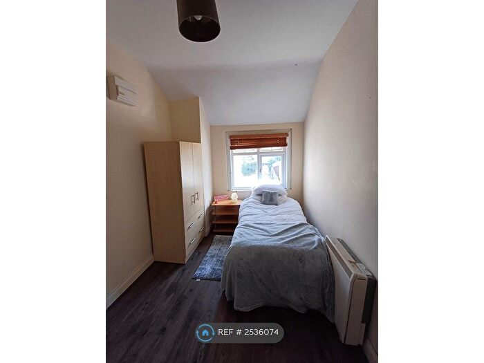 Studio To Rent In Caldy Road, Belvedere, DA17