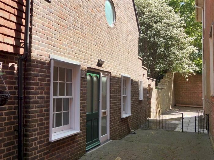 2 Bedroom End Of Terrace House To Rent In Malling Street, Lewes, BN7