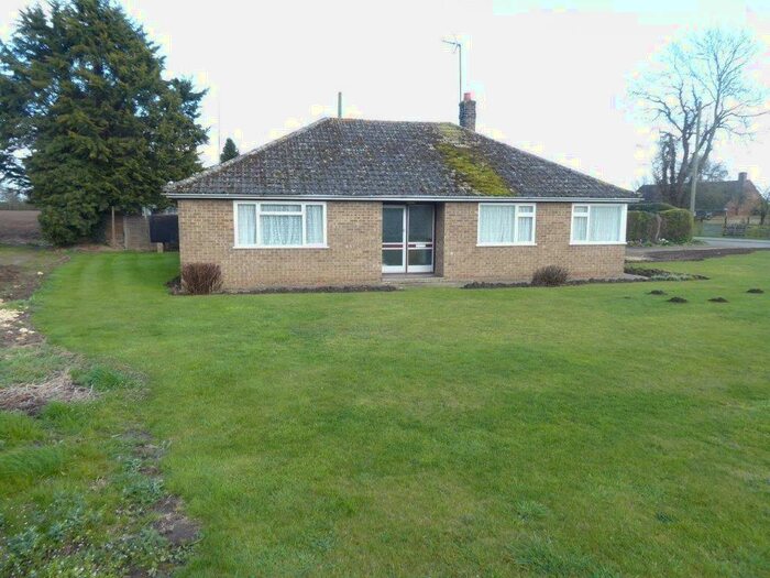 2 Bedroom Bungalow To Rent In Roman Bank, Moulton Seas End, PE12