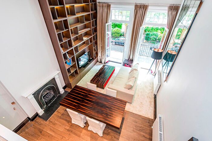 2 Bedroom Flat To Rent In Bramham Gardens, London, SW5