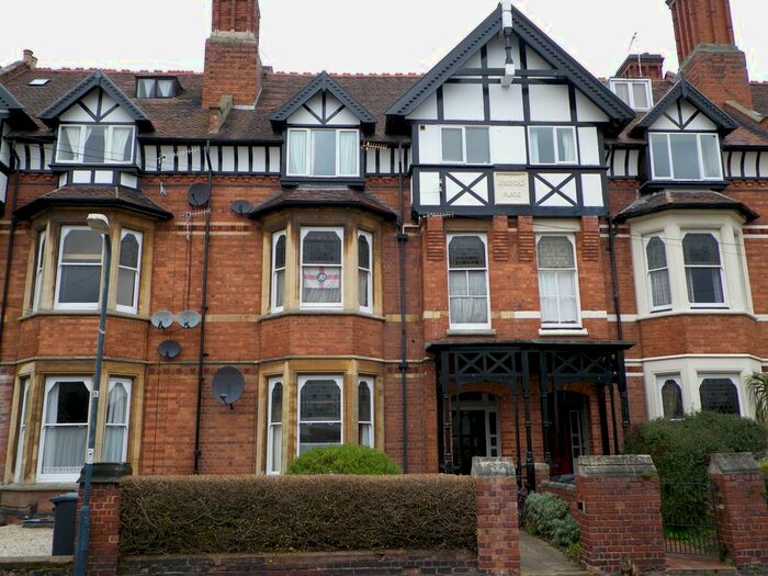 1 Bedroom Flat To Rent In Heath Terrace, Leamington Spa, CV32