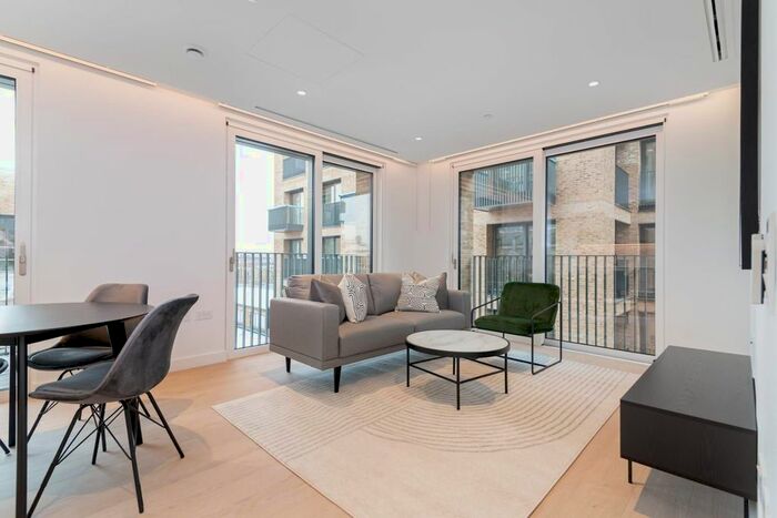 1 Bedroom Flat To Rent In Jubilee Walk, London, WC1X