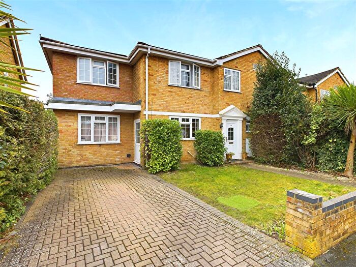 5 Bedroom Semi-Detached House To Rent In Park Lawn Road, Weybridge, Surrey, KT13