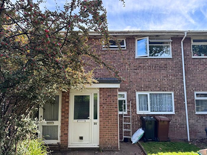 1 Bedroom Flat To Rent In Carew Road, Tiverton, EX16