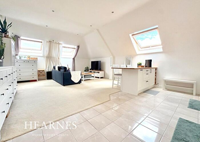 2 Bedroom Apartment For Sale In Penn Hill Avenue, Penn Hill, Poole, BH14