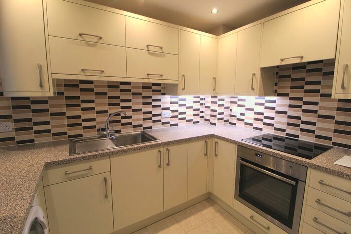 1 Bedroom Maisonette To Rent In Northridge Way, Hemel Hempstead, Hertfordshire, HP1