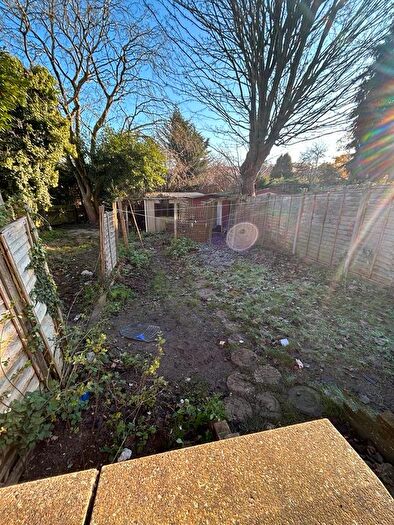 1 Bedroom End Terrace House To Rent In Crawley Green Road, Luton, LU2