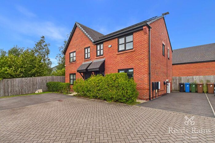 3 Bedroom Semi-Detached House For Sale In Broadway, Hyde, Greater Manchester, SK14