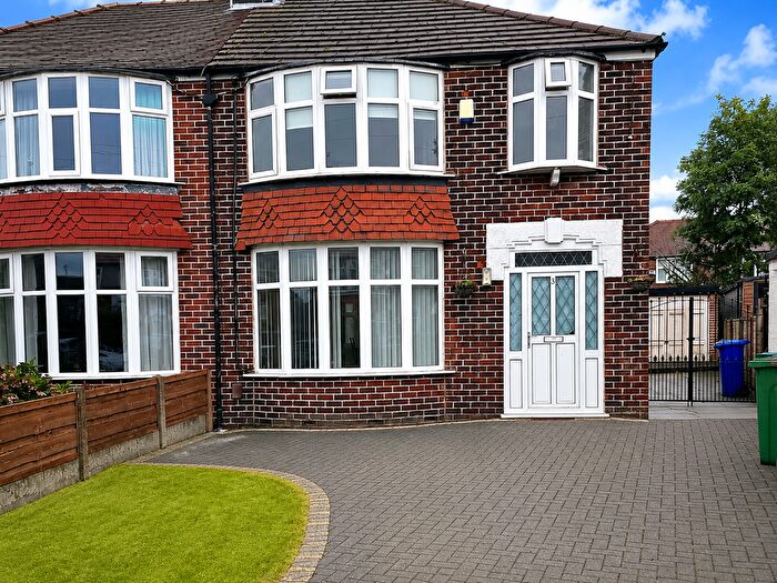 3 Bedroom Semi-Detached House To Rent In Ferngate Drive, Withington, Manchester, M20