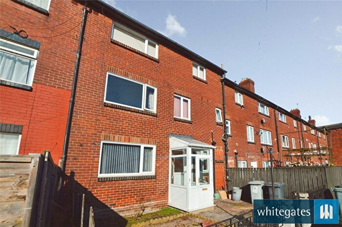 4 Bedroom Terraced House For Sale In Colwyn Place, Leeds, West Yorkshire, LS11