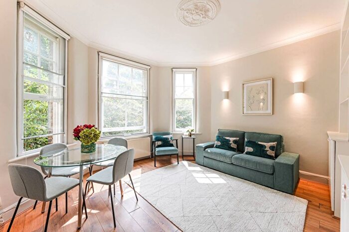 2 Bedroom Flat To Rent In Kings Road, Chelsea, London, SW3