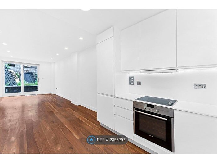 1 Bedroom Flat To Rent In Ronann Apartments, London, N1