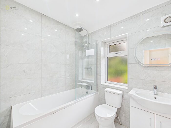 3 Bedroom Terraced House For Sale In Kings Road, Kingstanding, Birmingham, B44