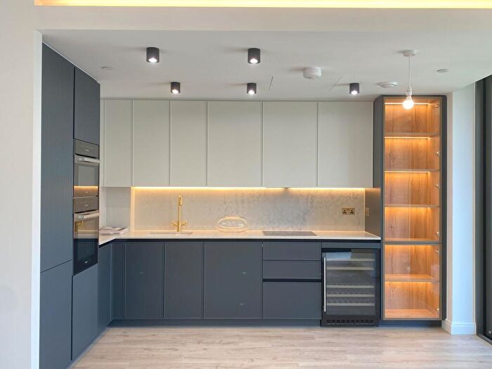 2 Bedroom Flat To Rent In Vermont House, Dingley Road, London, EC1V