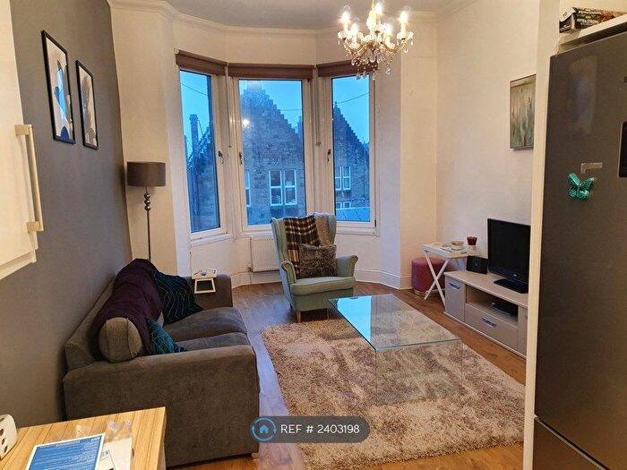 2 Bedroom Flat To Rent In Clifford Street, Glasgow, G51