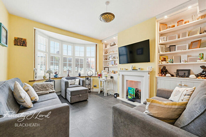 4 Bedroom Terraced House For Sale In Moordown, Shooters Hill, SE18