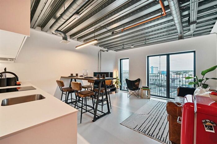 1 Bedroom Apartment To Rent In Aire Lofts, Climate Innovation District, LS9