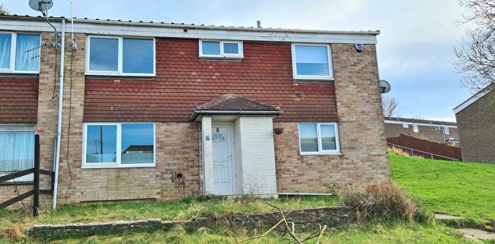 4 Bedroom Property To Rent In Beatty Close, Northants, NN11