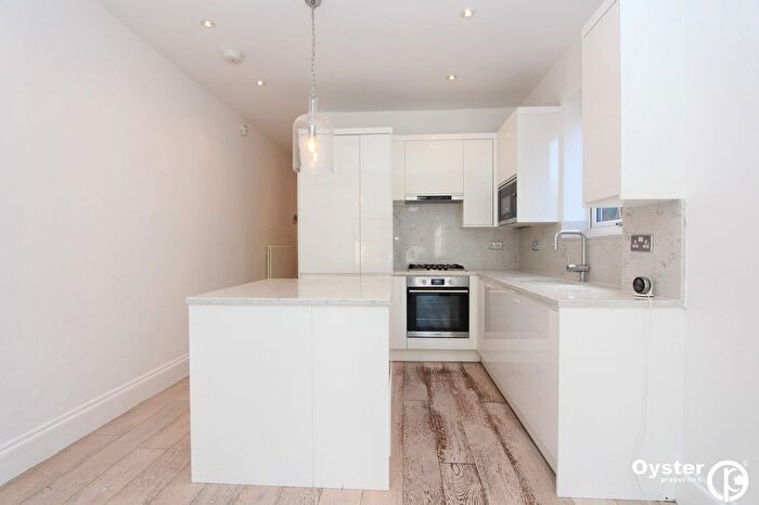 2 Bedroom Flat To Rent In Mora Road, London, NW2