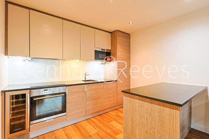 2 Bedroom Apartment To Rent In Heritage Avenue, Colindale, NW9